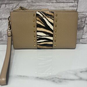 Michael Kors Double Zip Wallet/Wristlet Safari Tiger Print Center Stripe Camel